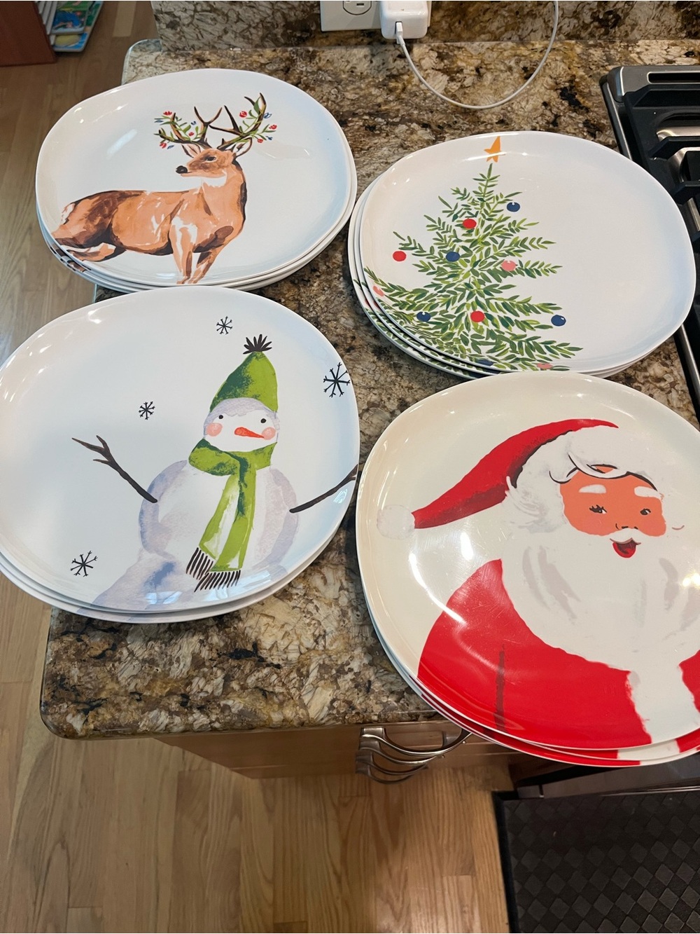 Festive Holiday Melamin Dinner Plates - Christmas Tree, Santa, Snowman, Reindeer